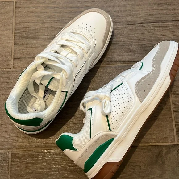 Steve Madden Shoes New Steve Madden Harper Sneaker Size